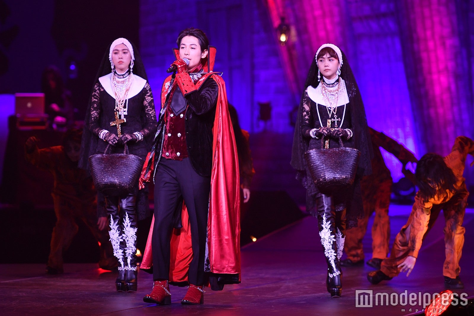 三吉彩花、ディーン・フジオカ、松井愛莉／ハロウィンテーマパーク「ジャック・オー・ランド（JACK-O-LAND）」より（C）モデルプレス