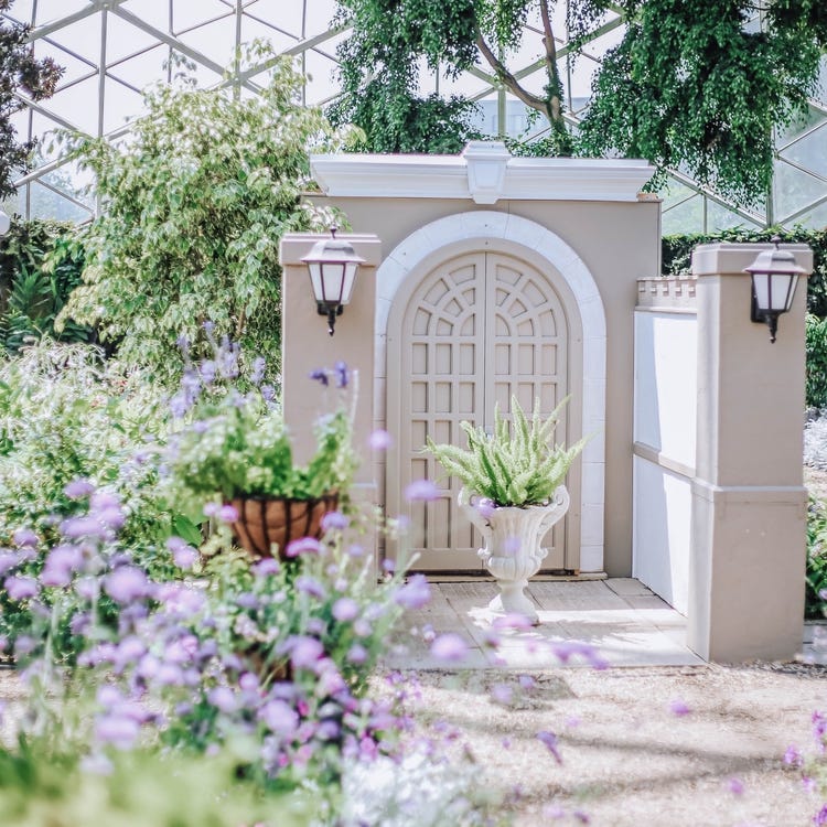 広い庭をおしゃれにするレイアウト特集 空間を活用した季節を感じるデザインをご紹介 モデルプレス 広い庭をおしゃれにするレイアウト特集 空間を活用した季節を感じるデザインをご紹介 モデルプレス