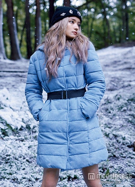 ローラ 真冬に魅せるトレンドファッションとは モデルプレス