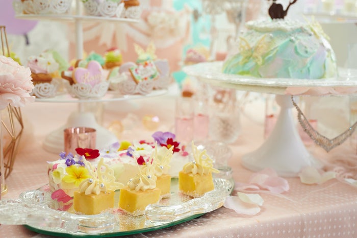 THE HANY コレクションスイーツタイム／画像提供：ベストブライダル