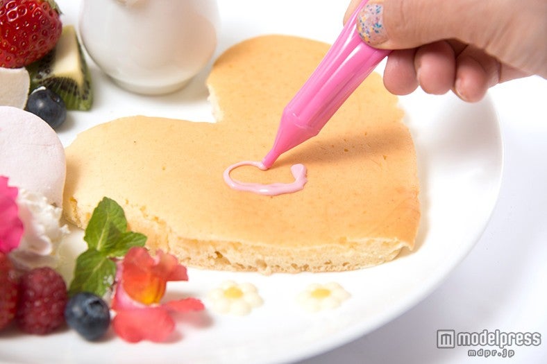 チョコペンでアートも楽しめる