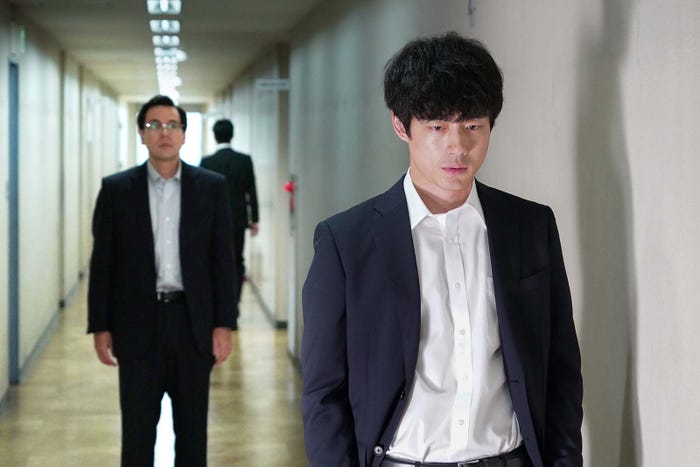 坂口健太郎「CODE―願いの代償―」第3話より(C)読売テレビ・日本テレビ