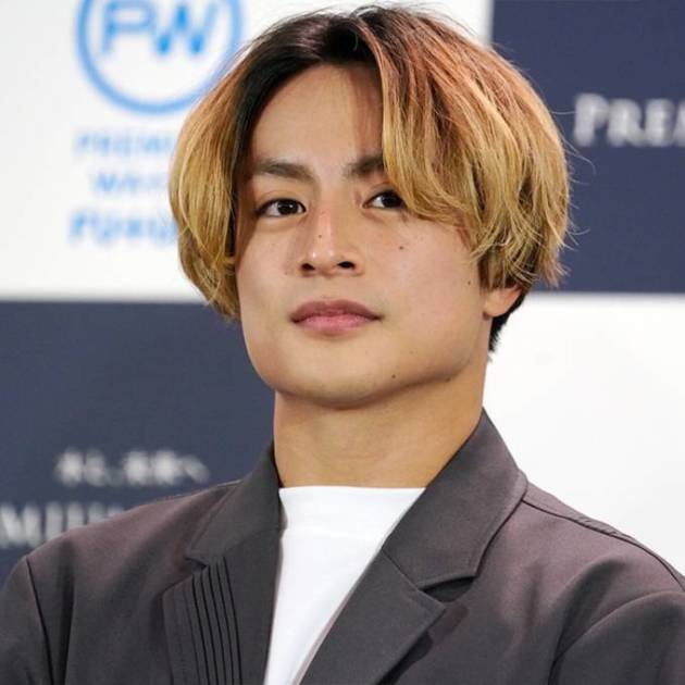 白濱亜嵐 上品なジャケット パンツコーデにファン悶絶 かっこよすぎて困る どの角度からもイケメン モデルプレス