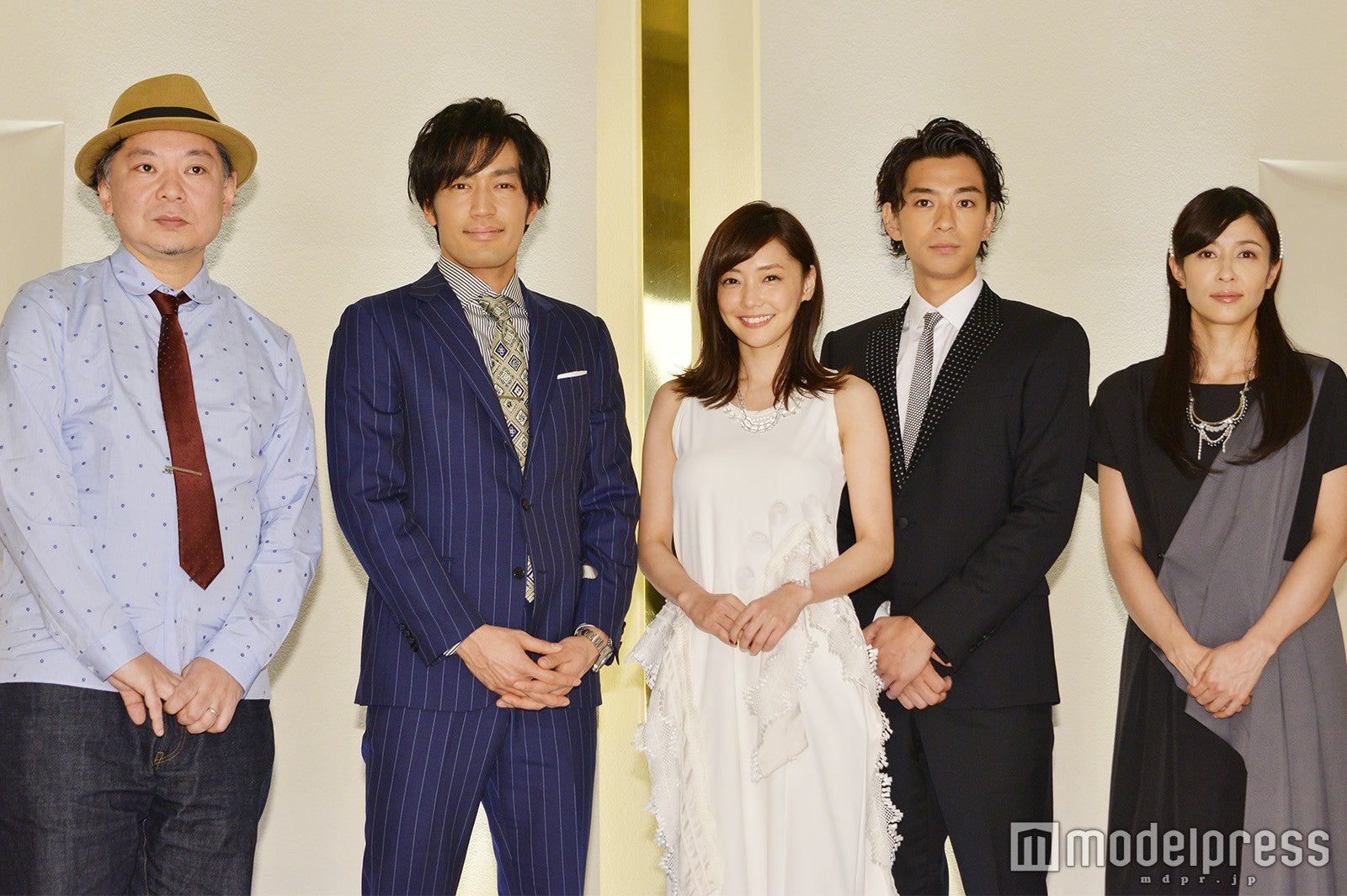 （左から）鈴木おさむ氏、大谷亮平、倉科カナ、三浦翔平、水野美紀 （C）モデルプレス