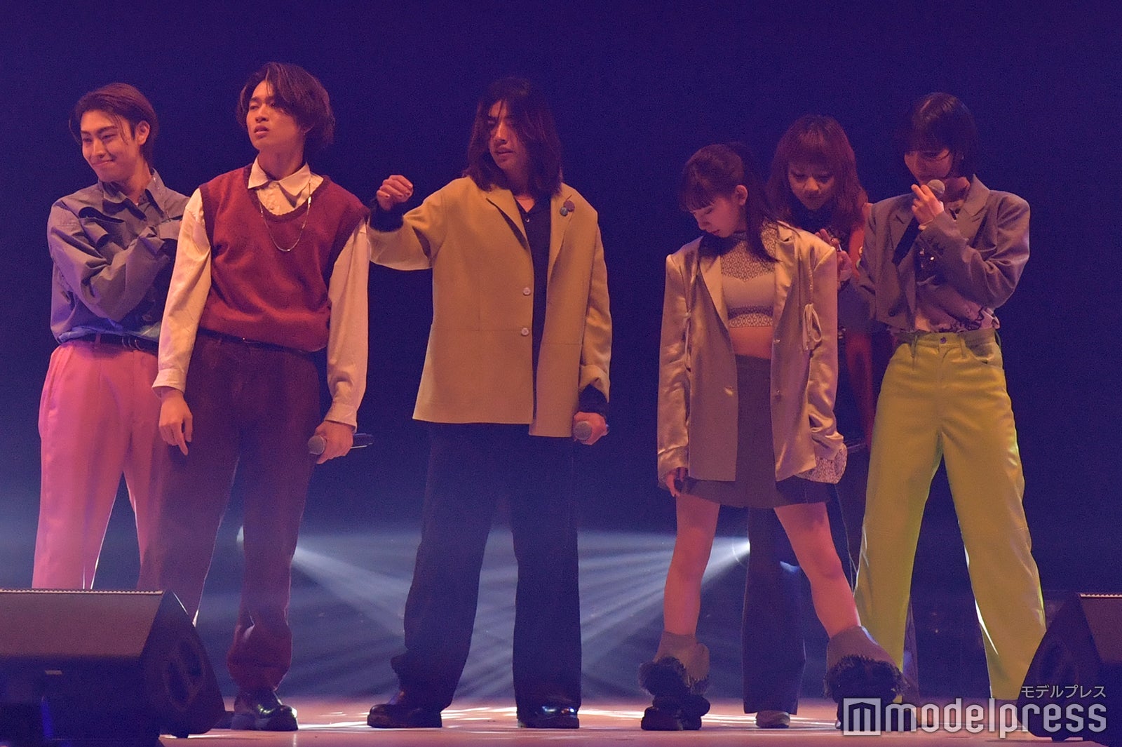 BiTE A SHOCK（C）モデルプレス