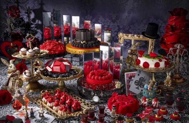 「アリスinローズ・ラビリンス」デザートビュッフェ／画像提供：ヒルトン東京