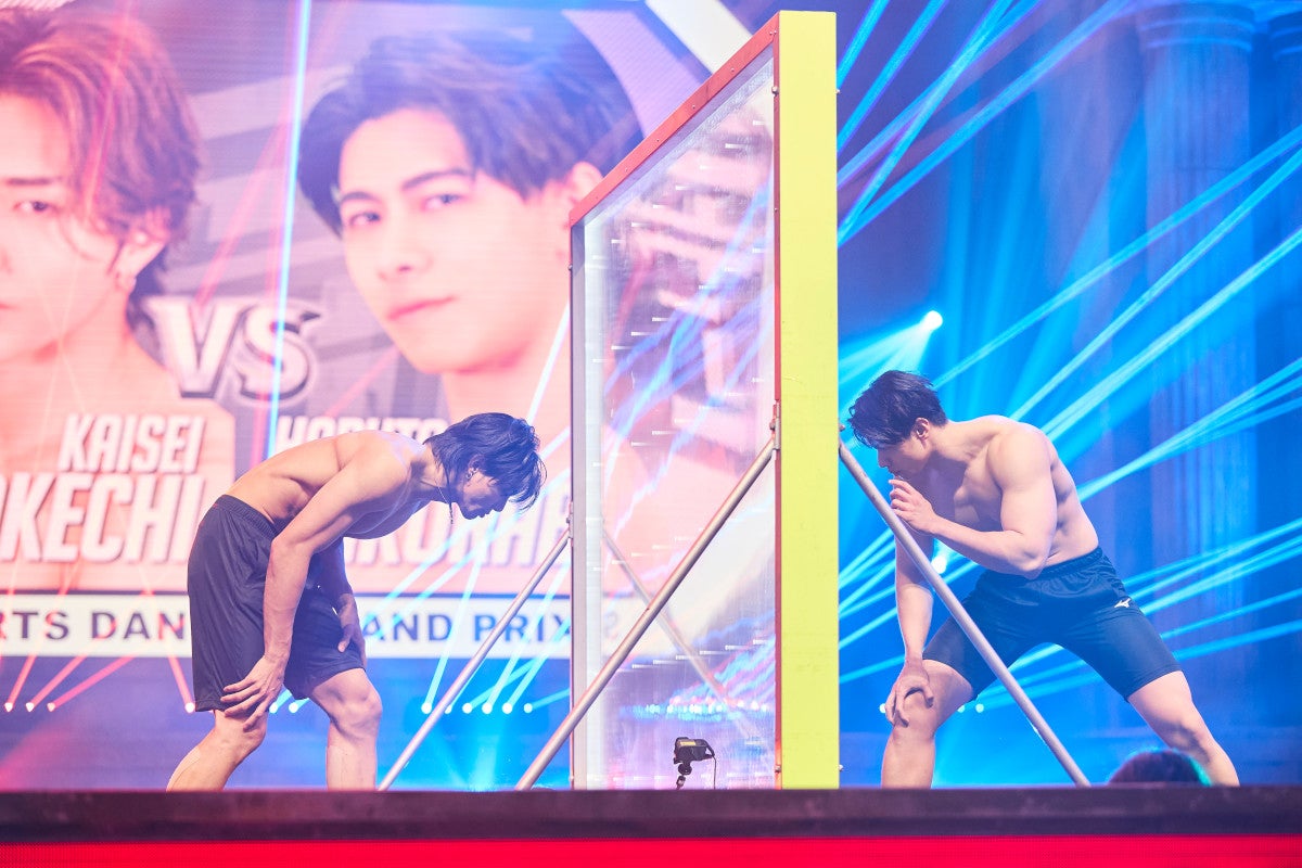 武知海青、桜庭大翔（C）TBS