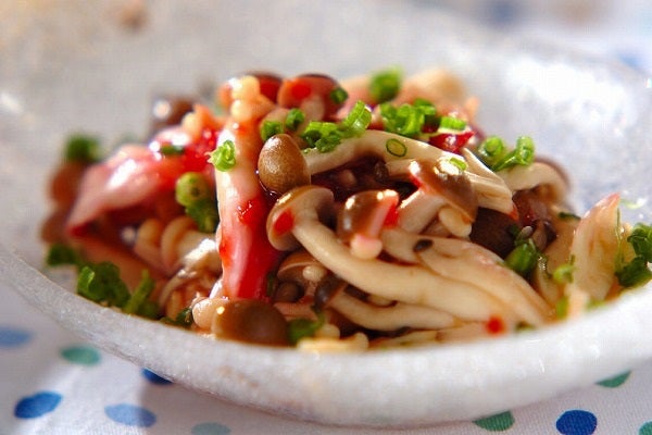 キノコの梅マリネ