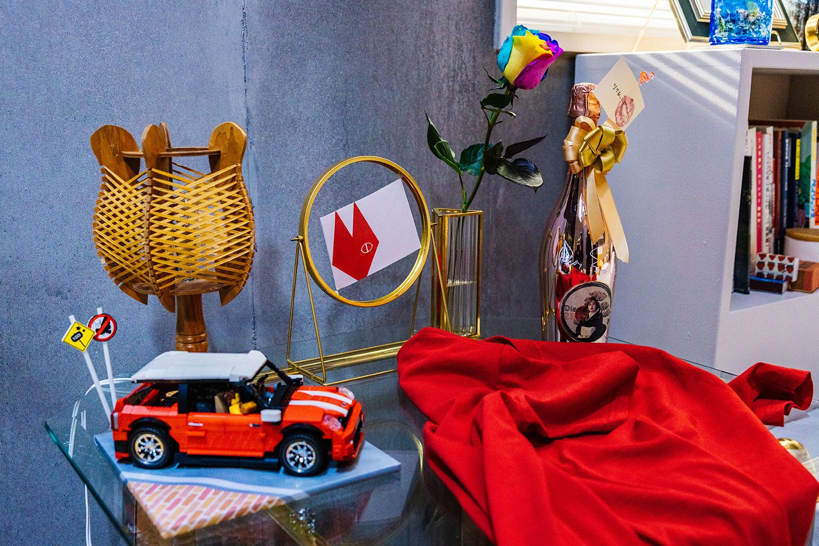 獠部屋「シティーハンター」より（提供写真）