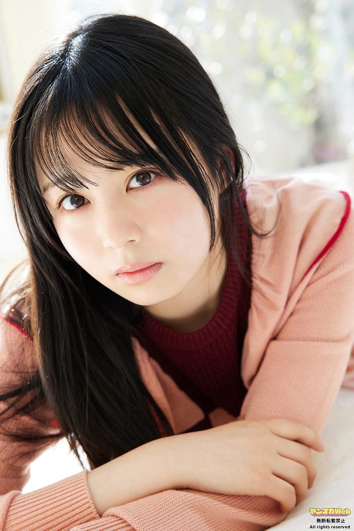 佐藤璃果(C)Takeo Dec./ヤンマガWeb