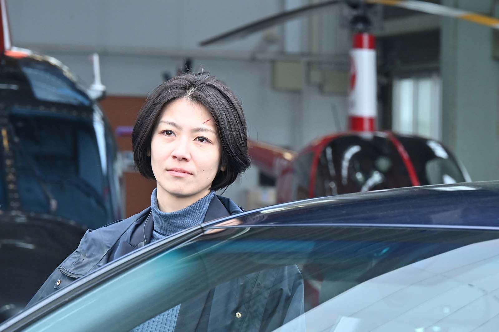 瀧内公美「新空港占拠」第2話より（C）日本テレビ