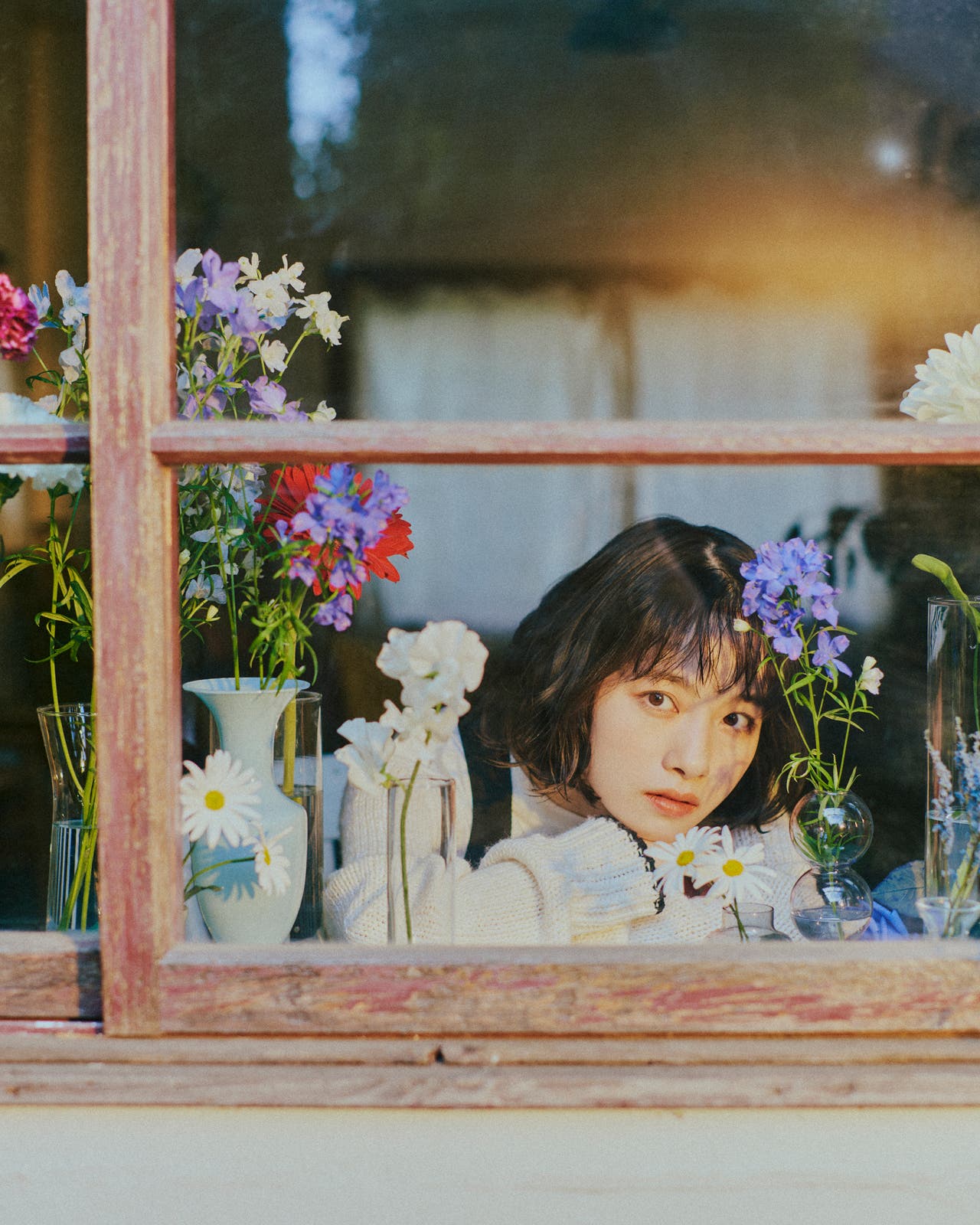TOMOO/Photo by フジイセイヤ (W)
