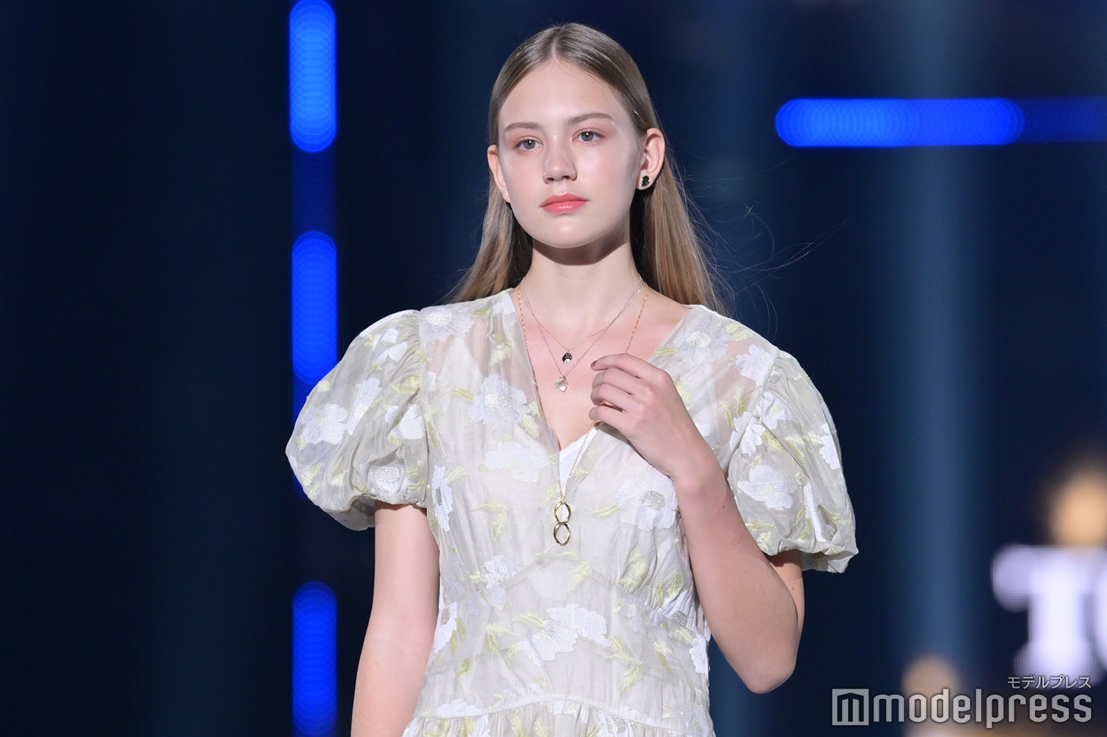 （C）モデルプレス