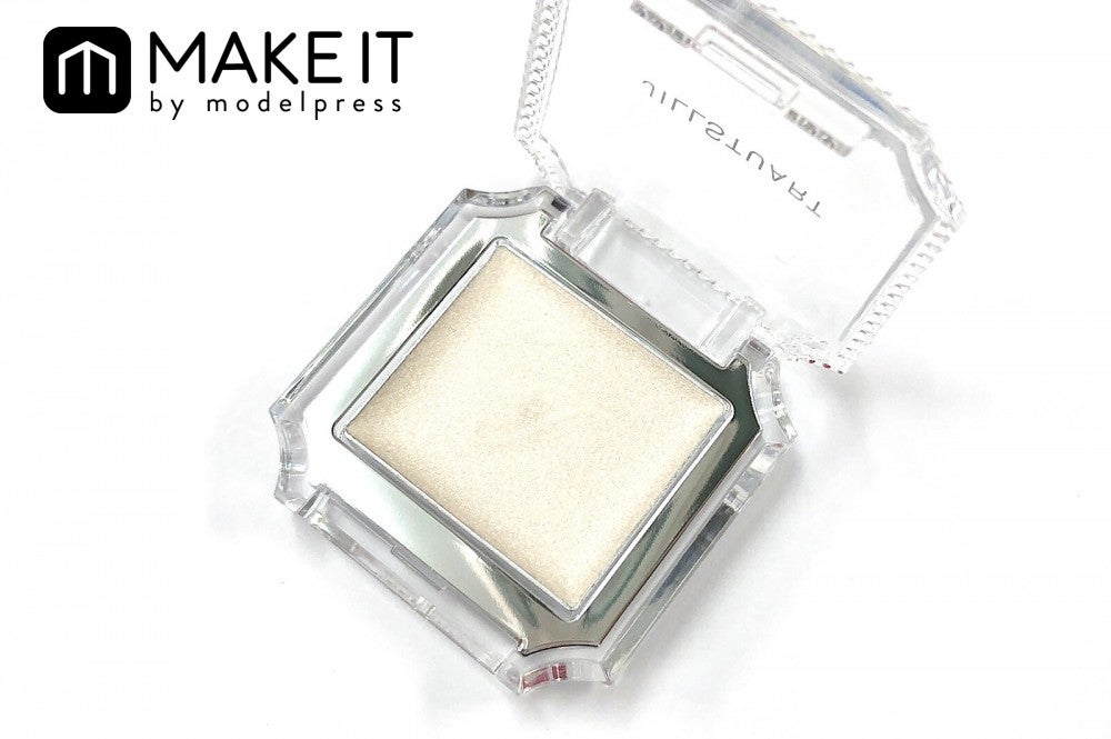 JILL STUART Beauty／アイコニックルック アイシャドウ／C201 dear to me／2,200円（税抜） (C)メイクイット