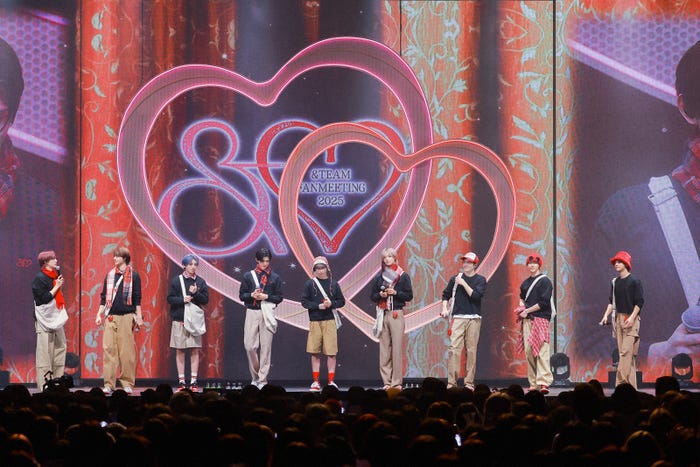 FUMA、EJ、YUMA、JO、HARUA、K、MAKI、NICHOLAS、TAKI/&TEAM(C)HYBE LABELS JAPAN