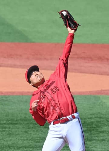 広島・栗林 フォーム修正奏功5回無失点5奪三振 三森、筒香連続三振で乗った 新井監督「2人ともいいものを見せてくれた」