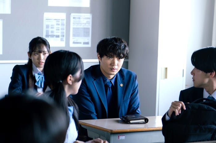 磯村勇斗「僕達はまだその星の校則を知らない」(C)カンテレ