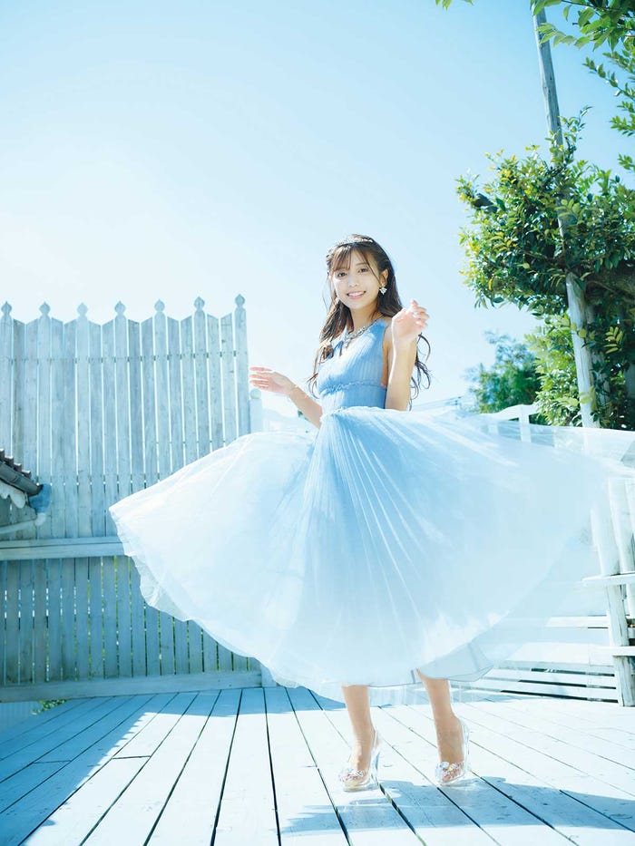 ゆん/撮影:Takeo Dec./「WHITE graph 006」講談社(提供写真)