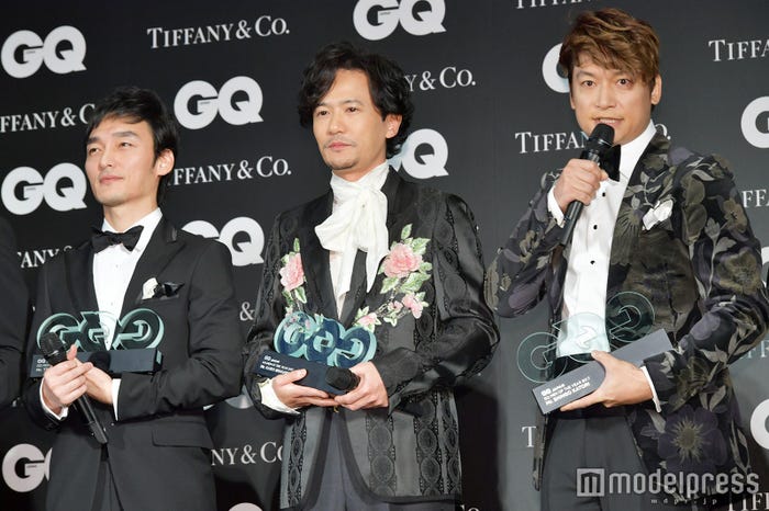 トロフィーの重さに言及した香取慎吾 (C)モデルプレス