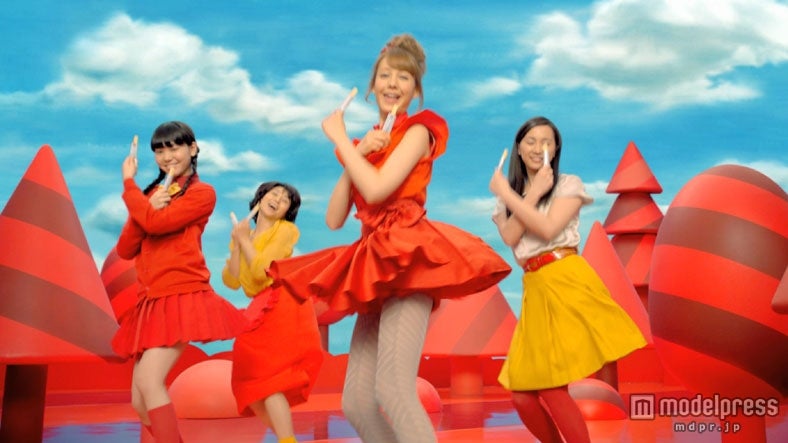 トリンドル玲奈／「ボーノポーズ」篇