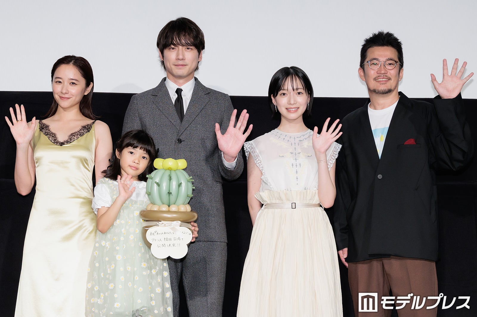 堀田真由、倉田瑛茉、坂口健太郎、早瀬憩、中野量太監督（C）モデルプレス