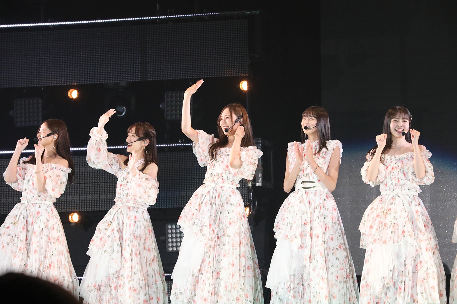乃木坂46（C）Rakuten GirlsAward 2023 S／S