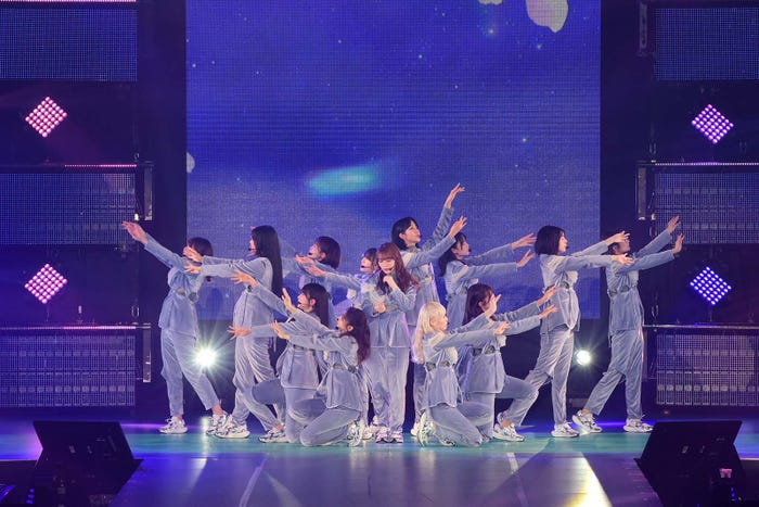 櫻坂46(C)Rakuten GirlsAward 2023 S/S