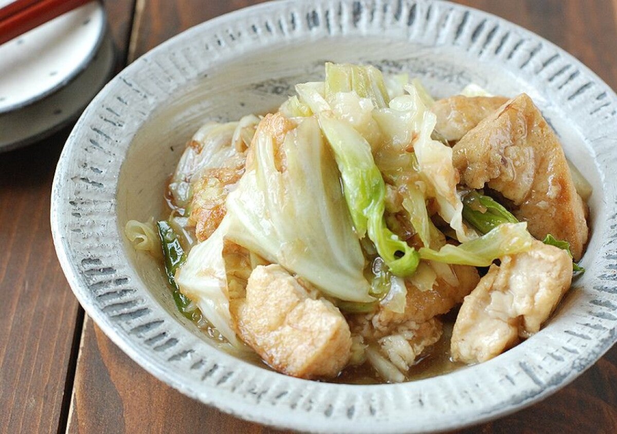 コウケンテツさんのキャベツと厚揚げのうま煮作ってみたら、ふっくら味しみしみ～で最高だった！