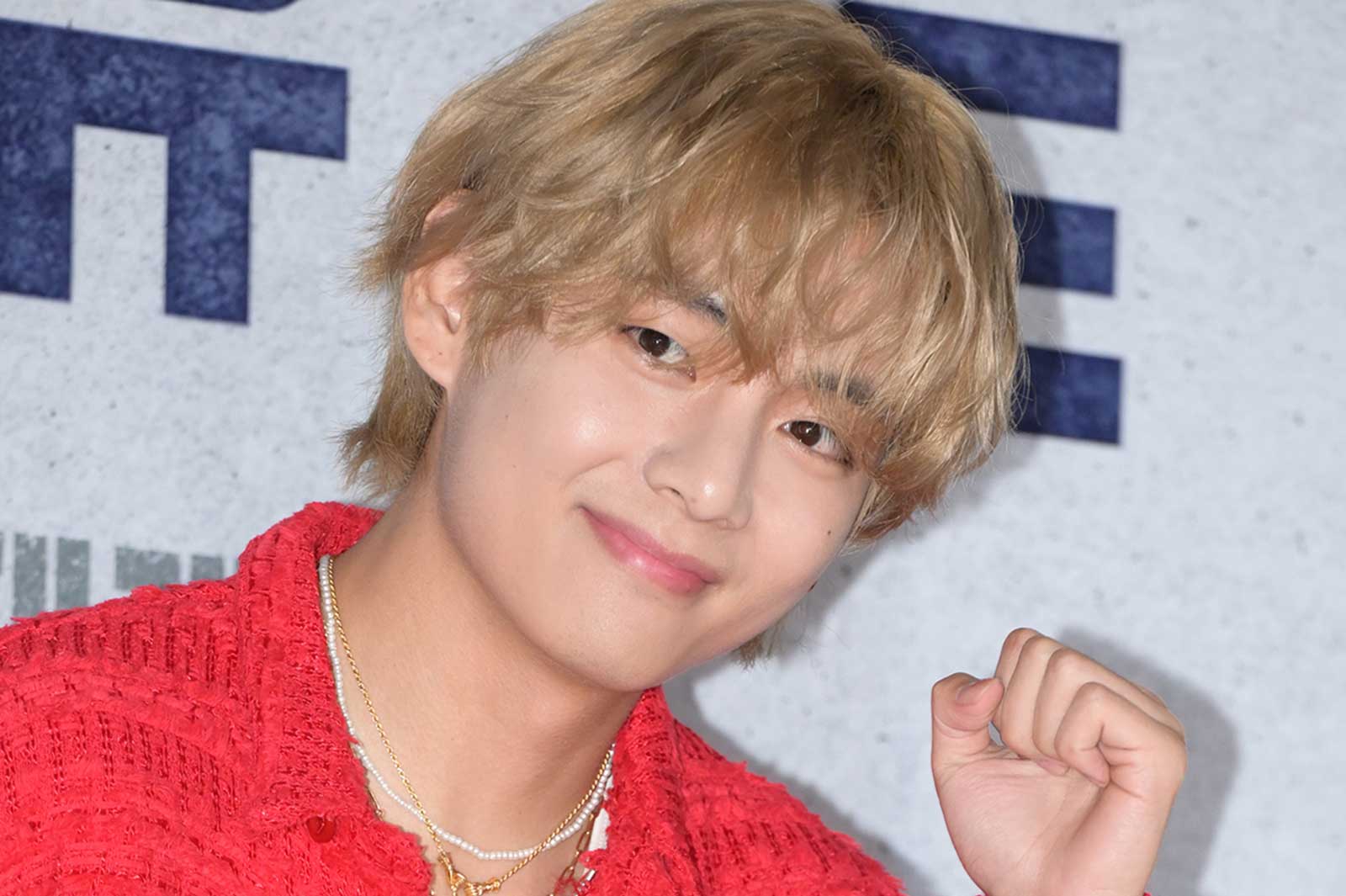 画像7/28) BTS・V、“金髪ロングヘア”に驚きの変身「神々しい 画像7/28) BTS・V、“金髪ロングヘア”に驚きの変身「神々しい
