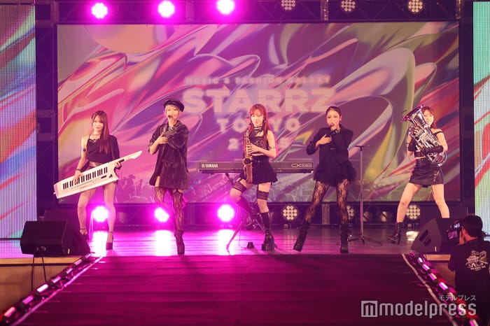 CiON(C)モデルプレス