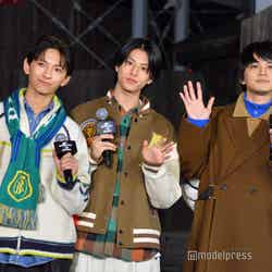 (右から)北村匠海、阿久根温世、竹野世梛(C)モデルプレス