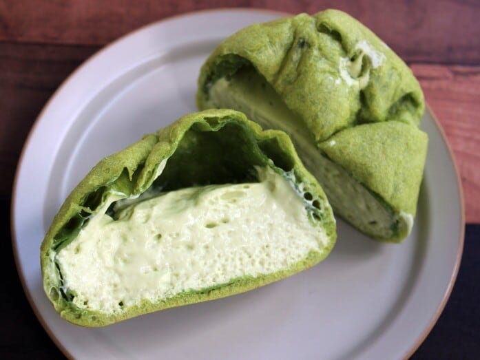 生地は、もちっとしながらも歯切れのよい食感