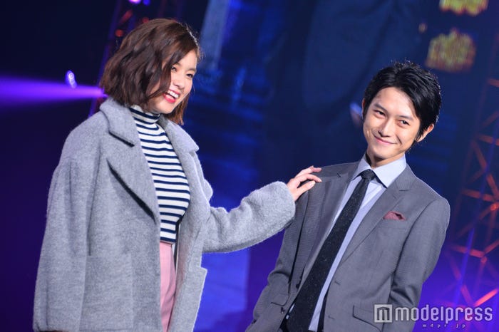 筧美和子、本郷奏多(C)モデルプレス