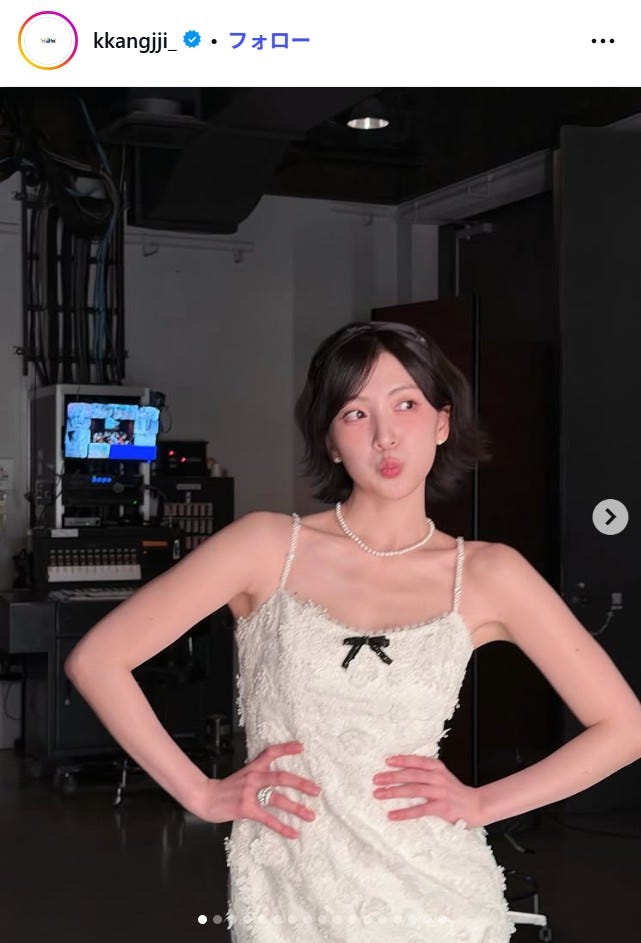 知英Instagramより