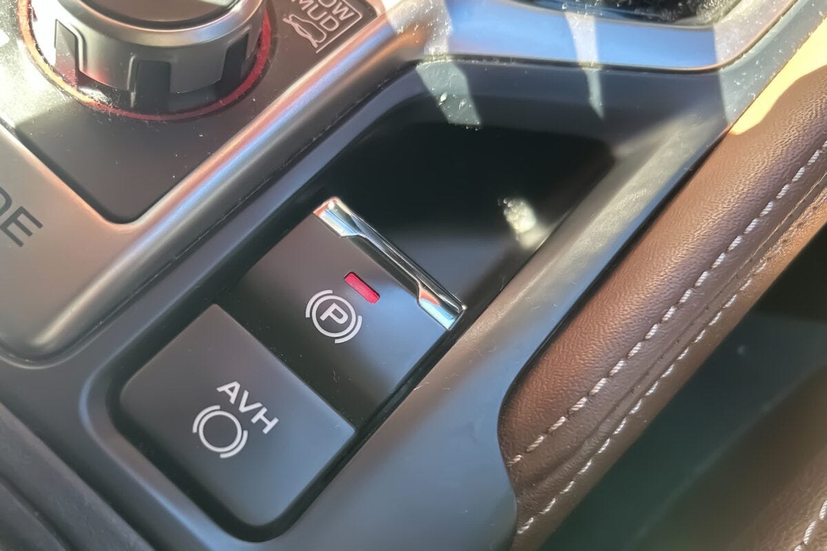 車・サイドブレーキ（パーキングブレーキ）