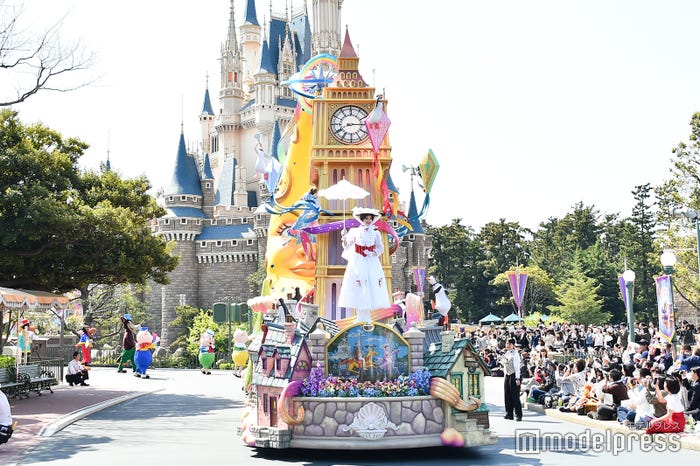 メリー・ポピンズ/パレード「ドリーミング・アップ!」(C)モデルプレス(C)Disney