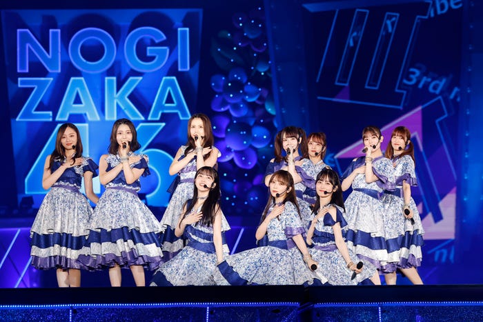 乃木坂46(C)乃木坂46LLC