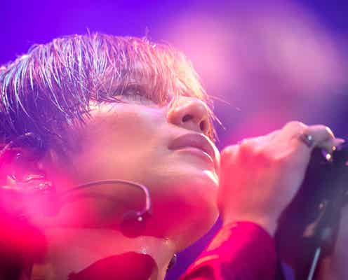 SHINeeテミン、初の全国ソロツアー開幕 初披露の7曲にファン熱狂 サプライズ発表も<セットリスト>