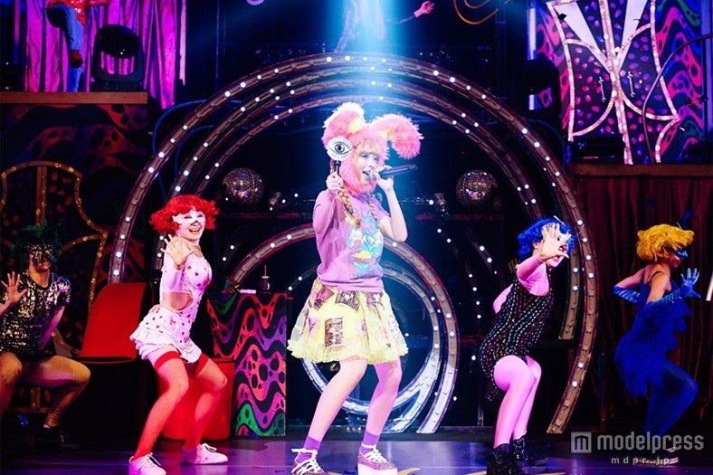 きゃりーぱみゅぱみゅ／撮影：佐藤勲