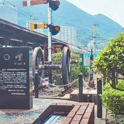 九州鉄道の起点となった門司港駅の０哩（ゼロマイル）の記念標（C）モデルプレス