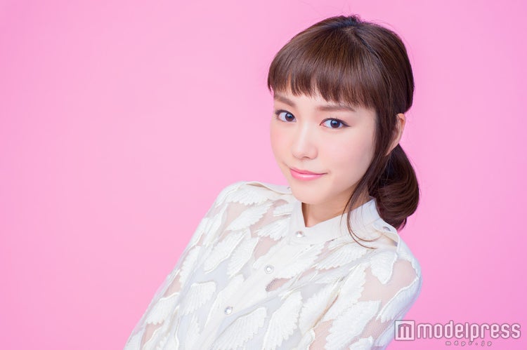 画像1 10 桐谷美玲 全身ホワイト が最強可愛い オトナsexyな透け感 Vs 技あり裾フェザー Sensation で何を着る モデルプレス 画像1 10 桐谷美玲 全身ホワイト が最強可愛い オトナsexyな透け感 Vs 技あり裾フェザー Sensation で何を着る モデルプレス