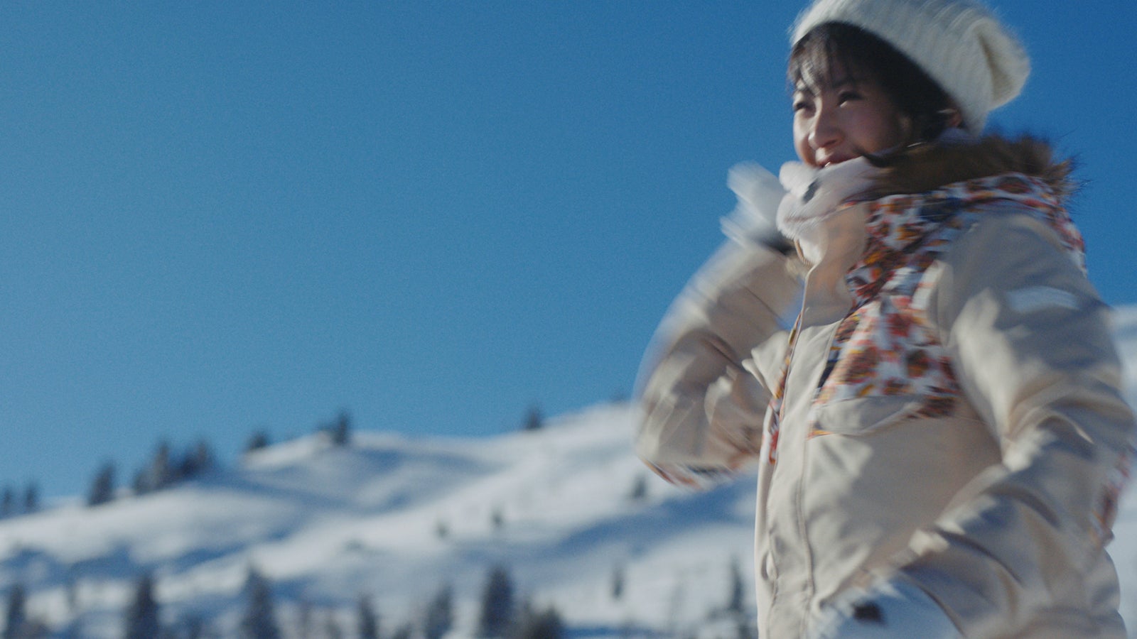 浜辺美波／2019年度「JR SKISKI」CMより（提供写真）
