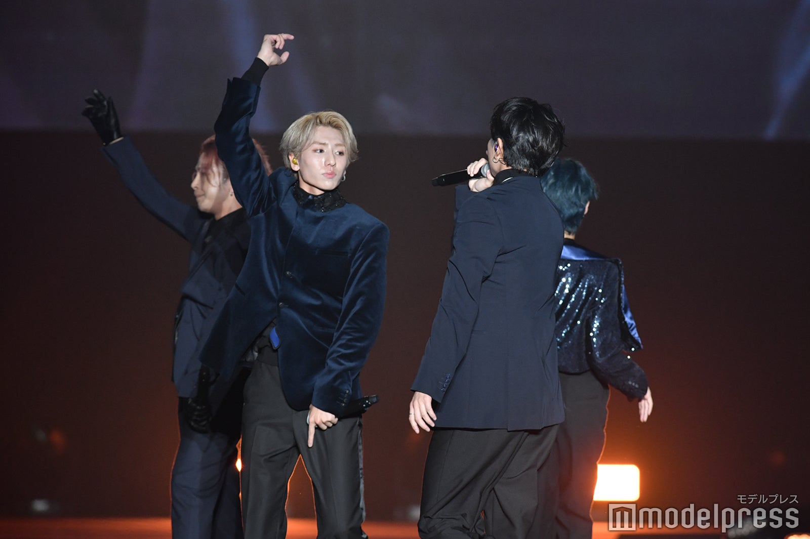 OWV（C）モデルプレス