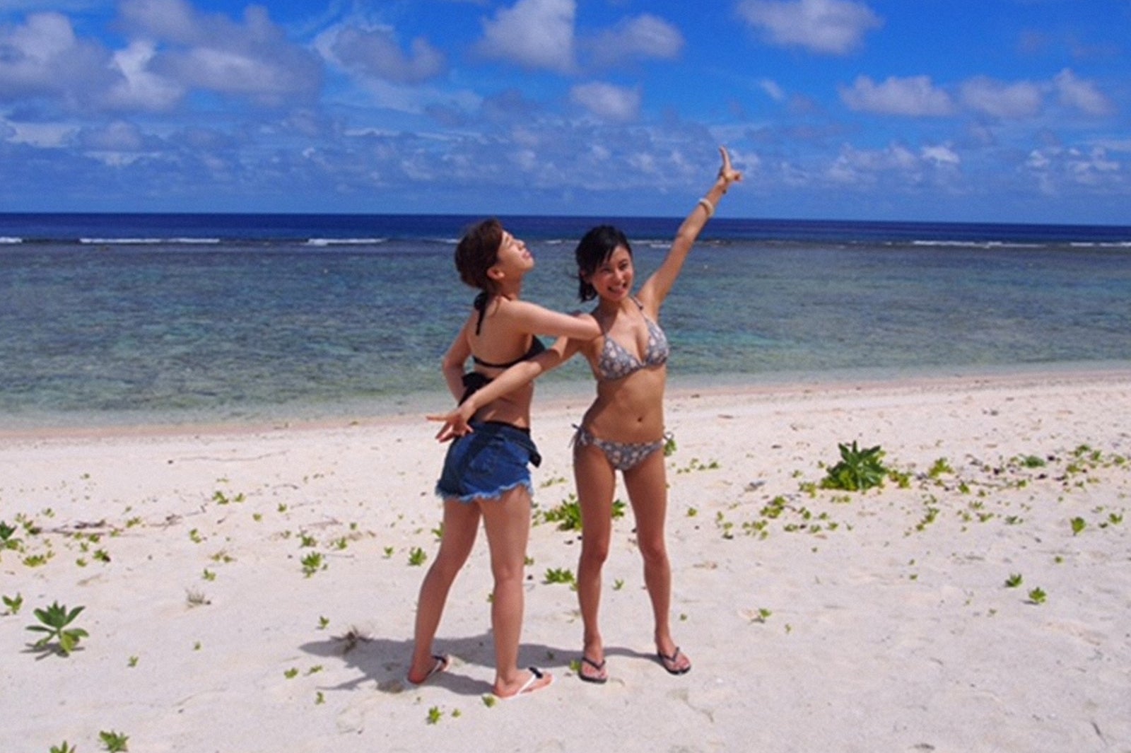 （左から）大家志津香、小島瑠璃子（C）TBS