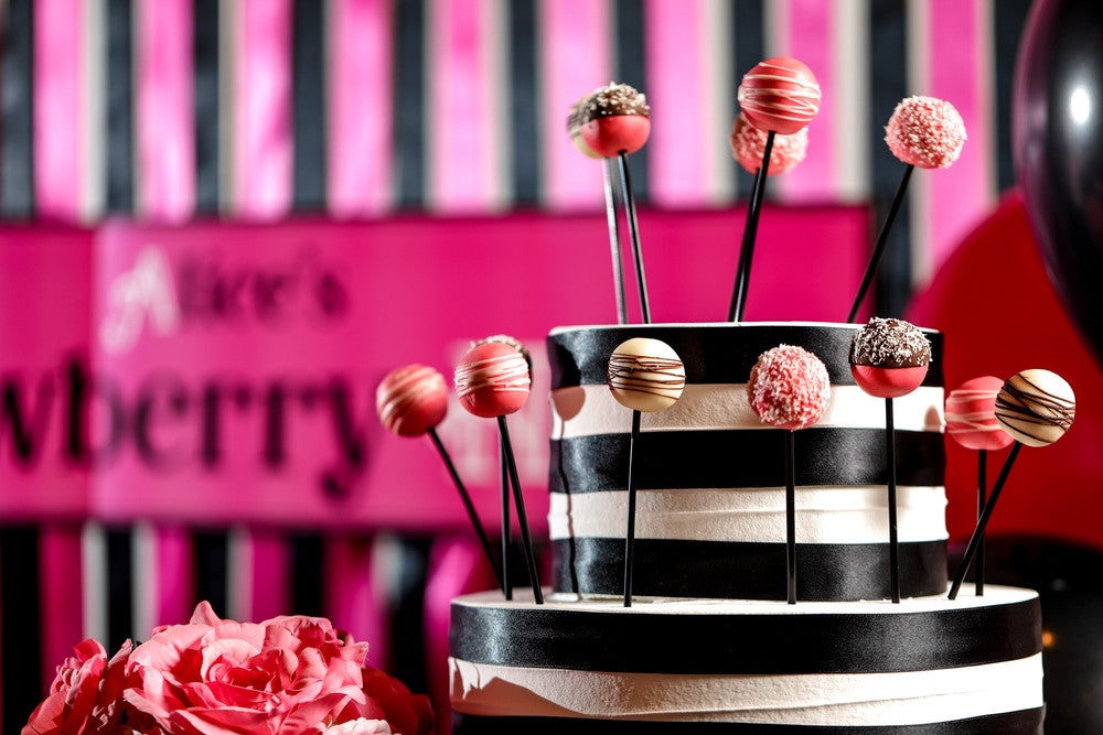 アリスのストロベリーホリック デザートブッフェ／画像提供：ベストブライダル