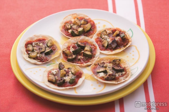 豆腐のミニピザ/「saita」4月号より(画像提供:セブン&アイ出版)