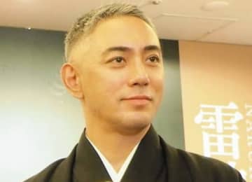 市川團十郎、娘溺愛がダダ漏れ…外国人観光客のドッキリに「男性ですか？女性ですか？ナンパですか？」