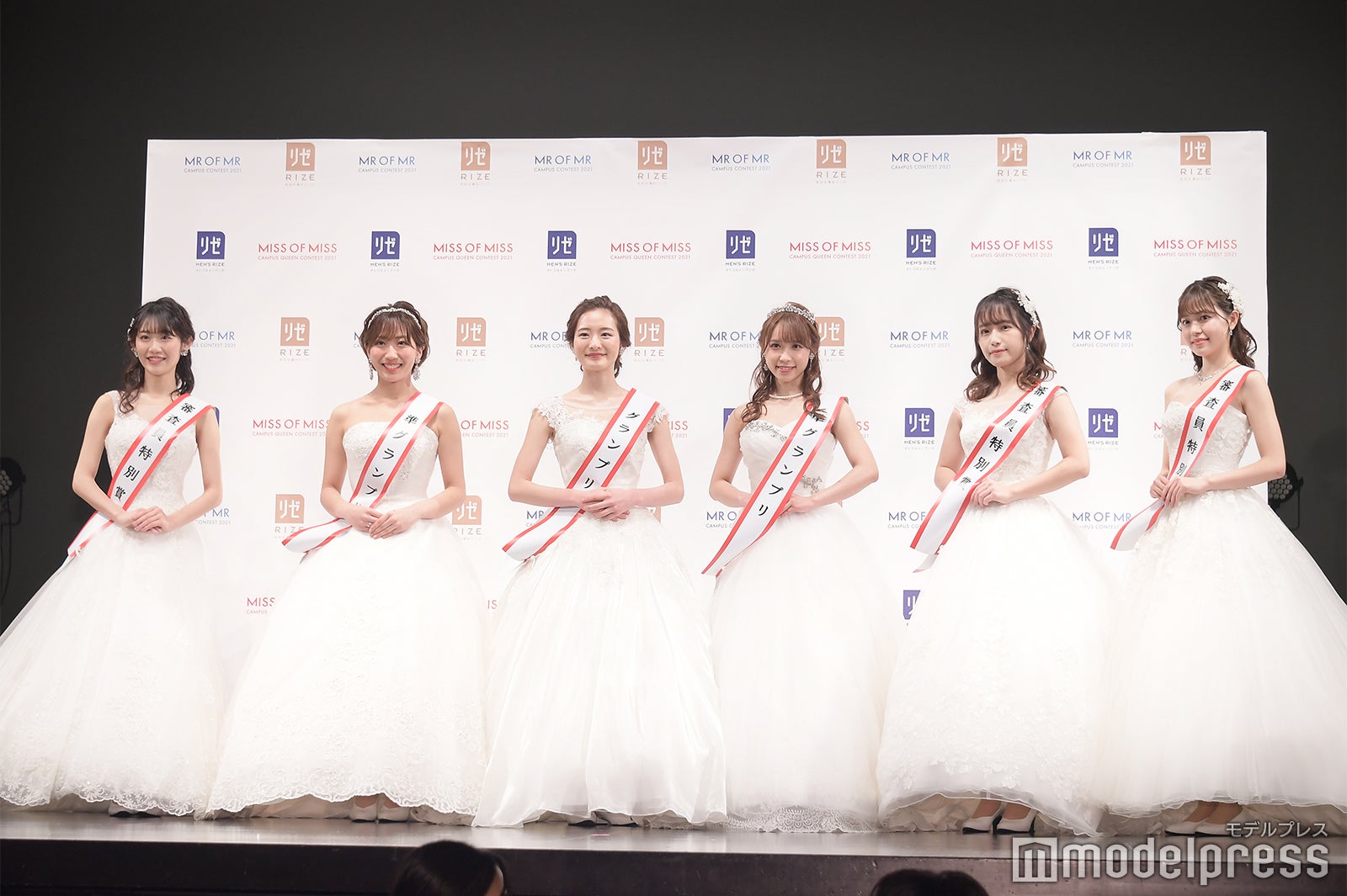 仲間由依さん、小川奏さん、神谷明采さん、山本瑠香さん、松本美紅さん、木原渚さん（C）モデルプレス