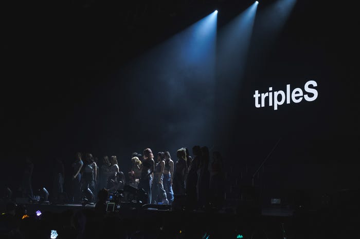 「tripleS A Live 25 in Tokyo」スチール/大庭元、佐藤薫(提供写真)
