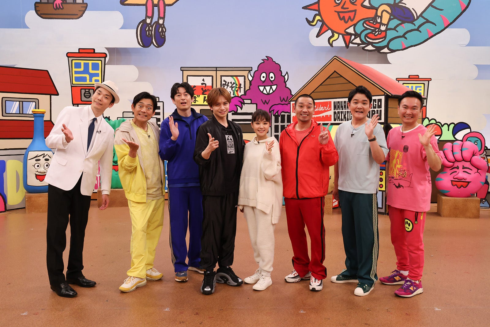 （左から）濱家隆一、博多華丸・大吉、中島健人、奈緒、千鳥、山内健司（C）カンテレ